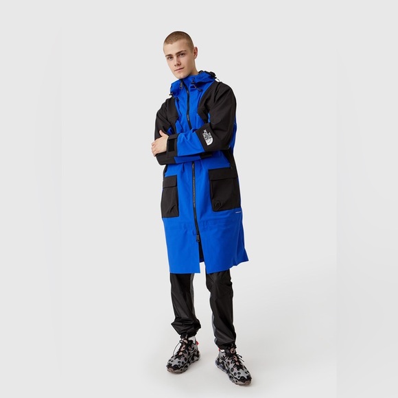 The North Face Black Series Mountain Light Coat (2020) - Picture 4 of 10